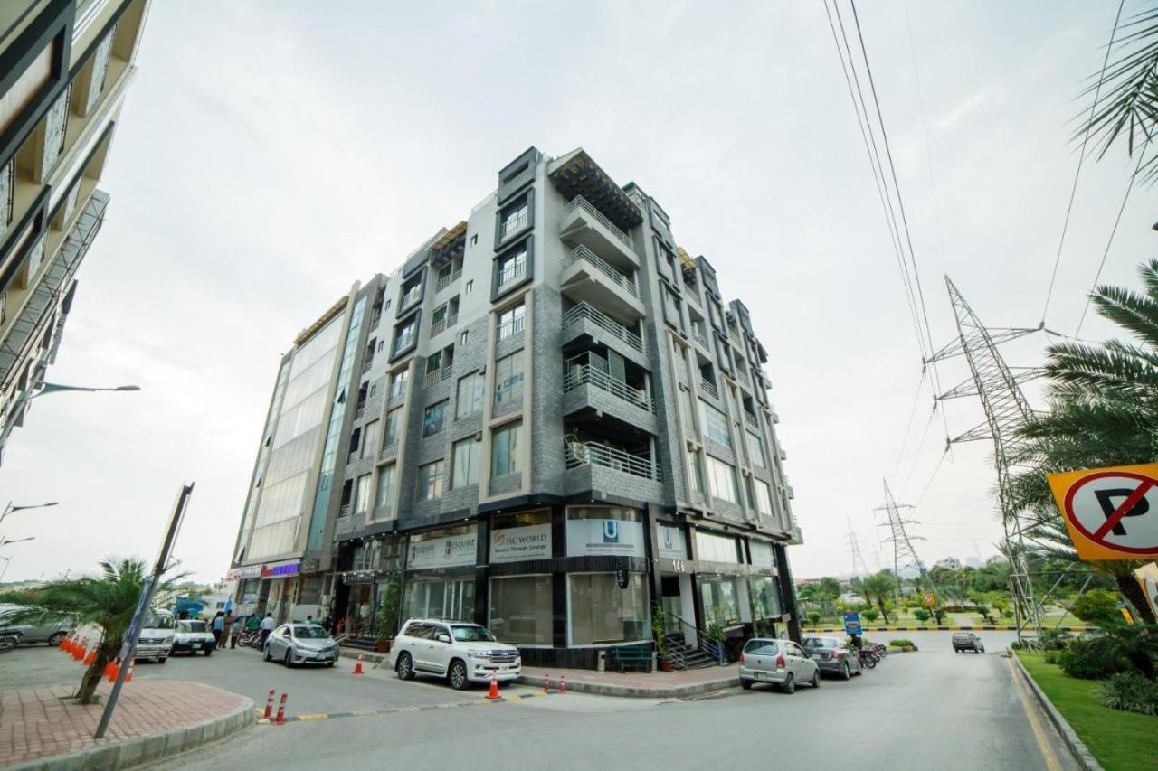 Esquire Hotels & Apartments Rawalpindi Buitenkant foto