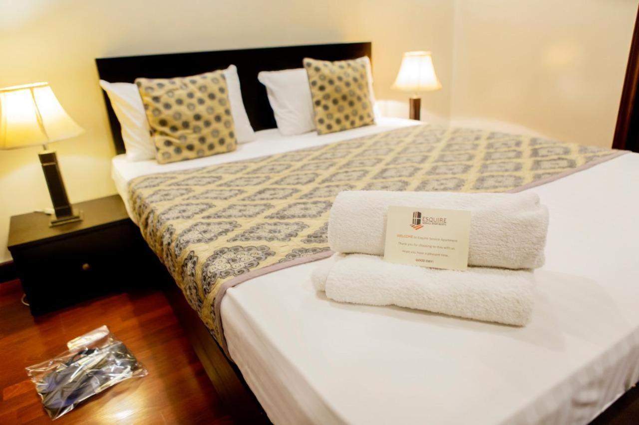Esquire Hotels & Apartments Rawalpindi Buitenkant foto
